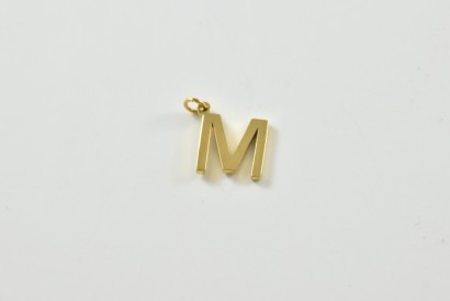 Lettre M simple gold