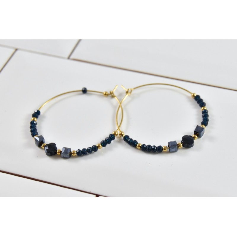 BOUCLES PERLES BLEUES ET TREFLE NOIR ACIER INOXYDABLE GOLD PETIT PRIX