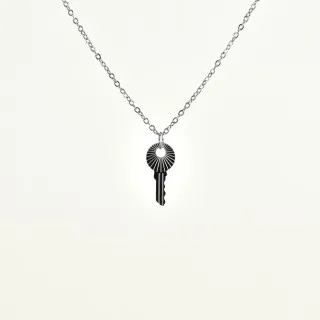 COLLIER CLEF GRAVEE ACIER INOXYDABLE SILVER PETIT PRIX