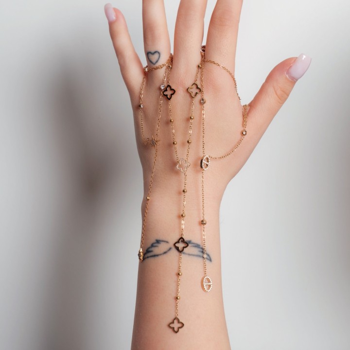 COLLIER CRAVATE TREFLES STRASS ACIER INOXYDABLE GOLD PETIT PRIX