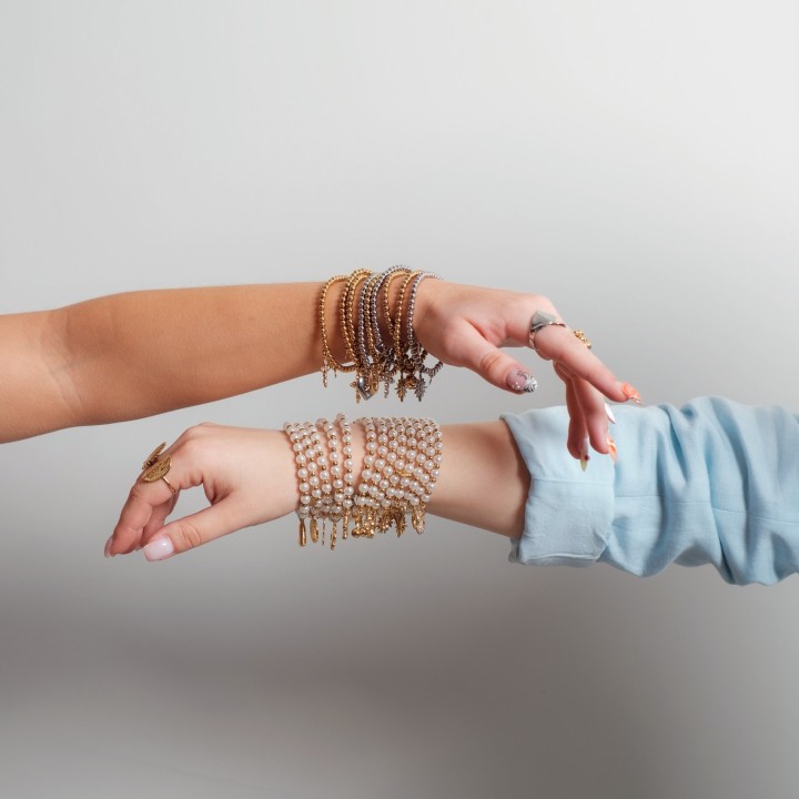 BRACELET ELASTIQUE PERLES PESOS ACIER INOXYDABLE GOLD PETIT PRIX