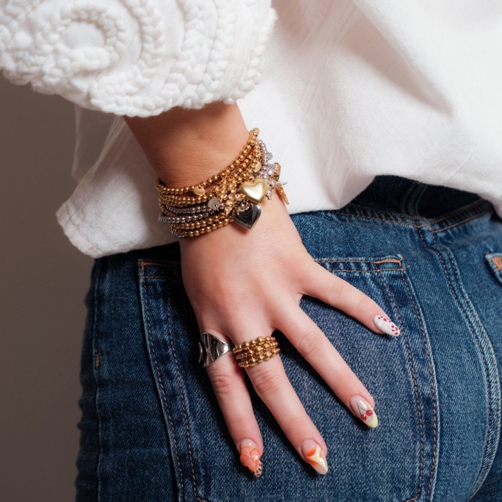 BRACELET PERLES GRIS METALLISE MEDAILLON ACIER INOX GOLD PETIT PRIX