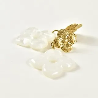 BOUCLES ANNEAUX ENTRELACES ACIER INOXYDABLE SILVER PETIT PRIX