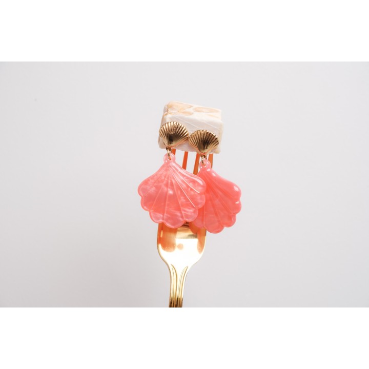 BOUCLES COQUILLAGE ROSE ACIER INOXYDABLE GOLD PETIT PRIX