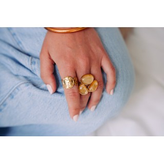 BAGUE LARGE RONDS MARTELES ACIER INOXYDABLE GOLD PETIT PRIX