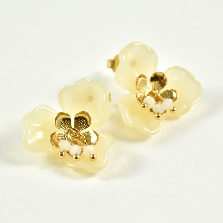 BOUCLES FLEURS BEIGES ACIER INOXYDABLE GOLD PETIT PRIX