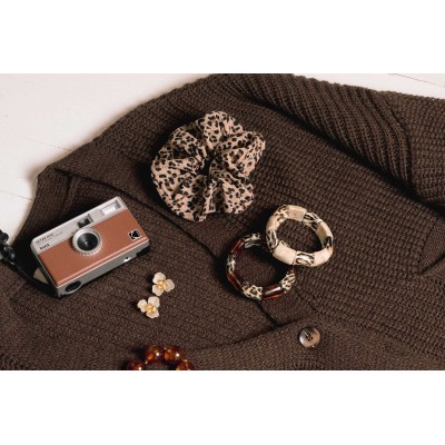 BOUCLES FLEURS BEIGES ACIER INOXYDABLE GOLD PETIT PRIX