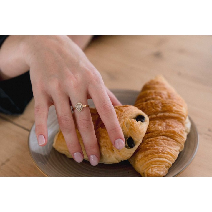 BAGUE GOUTTE STRASS ACIER INOXYDABLE GOLD PETIT PRIX