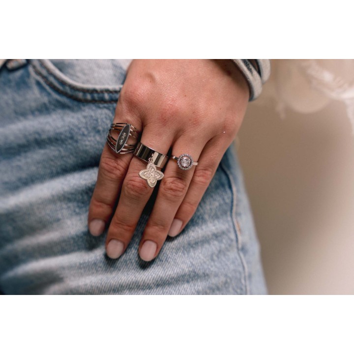 BAGUE LARGE FLEUR STRASS  ACIER INOXYDABLE SILVER PETIT PRIX