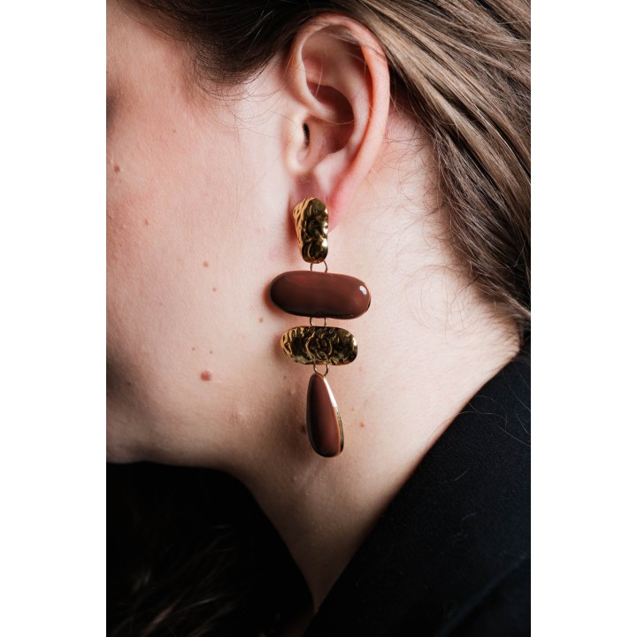 BOUCLES PASTILLES MARTELEES MARRONS ACIER INOXYDABLE GOLD PETIT PRIX