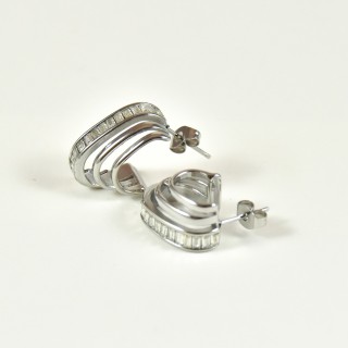 BOUCLES ANNEAUX ENTRELACES ACIER INOXYDABLE SILVER PETIT PRIX