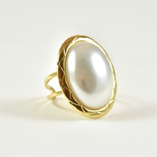 BAGUE OVALE NACRE ACIER INOXYDABLE GOLD PETIT PRIX