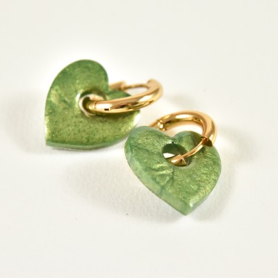 BOUCLES CREOLES COEUR RESINE VERTE CREATION ACIER INOX GOLD PETIT PRIX