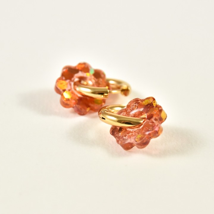 Boucles Fleurs en Acier Inoxydable - Créations Uniques sur Brin de Cuivre