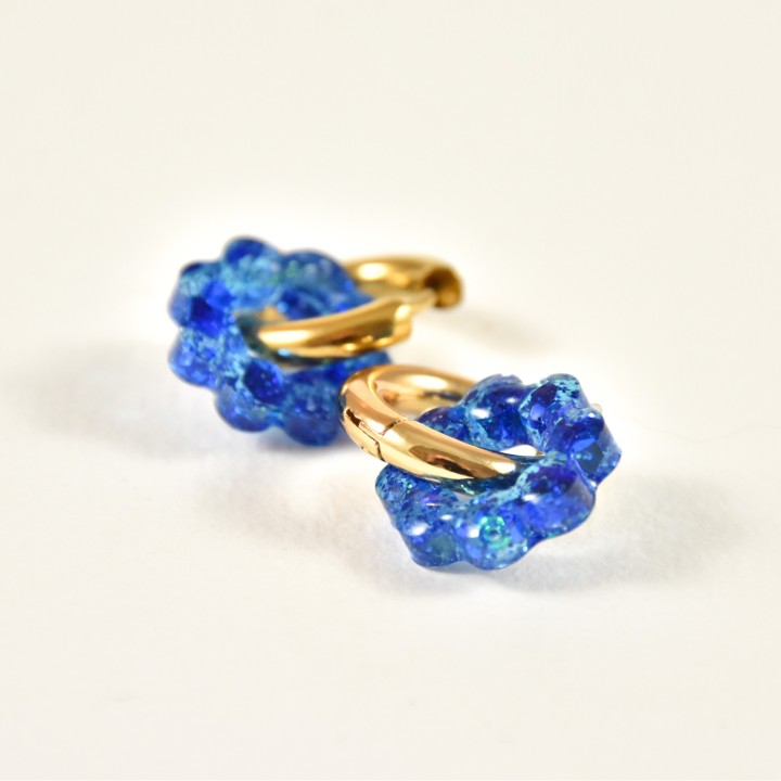 Boucles Fleurs en Acier Inoxydable - Créations Uniques sur Brin de Cuivre