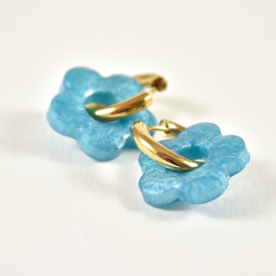 Boucles Fleurs en Acier Inoxydable - Créations Uniques sur Brin de Cuivre