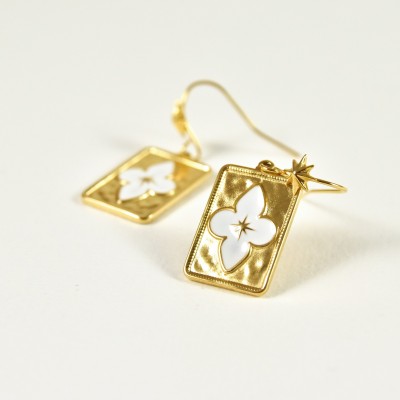 BOUCLES FLEUR BLANCHE ETOILE ACIER INOXYDABLE GOLD PETIT PRIX