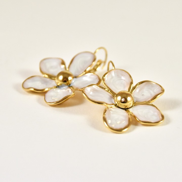 BOUCLES FLEUR NACREE BRILLANTE ACIER INOXYDABLE GOLD PETIT PRIX