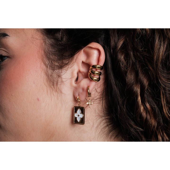 BOUCLES FLEUR BLANCHE ETOILE ACIER INOXYDABLE GOLD PETIT PRIX