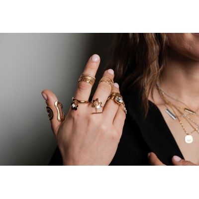 BAGUE LARGE COEUR STRASS ACIER INOXYDABLE GOLD PETIT PRIX