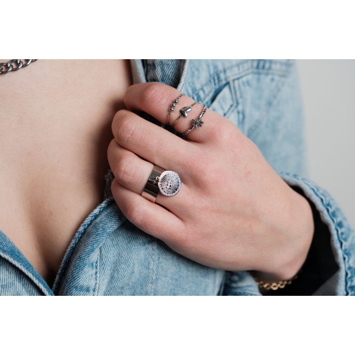 BAGUE LARGE MEDAILLE AMOUR ACIER INOXYDABLE SILVER PETIT PRIX