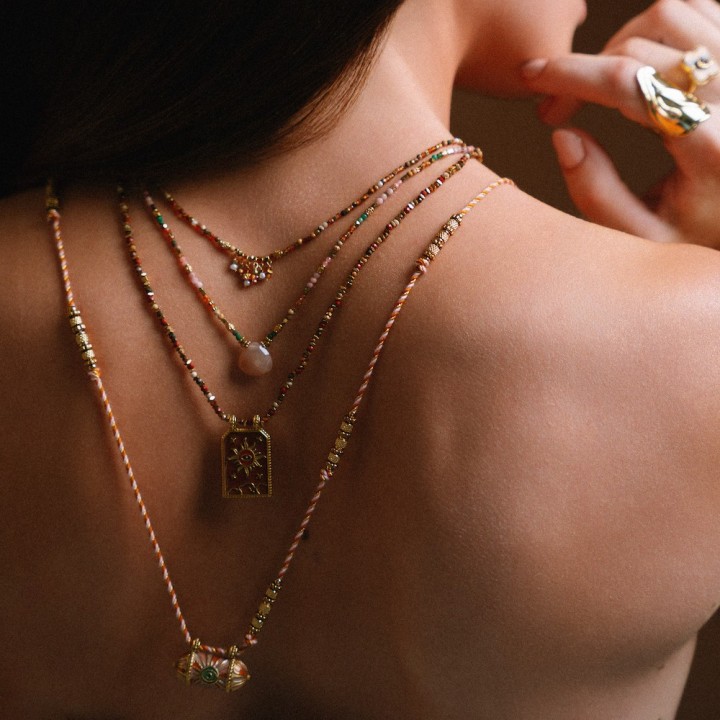Collier Goutte Quartz Rose Clarisse & Acier Doré Brin de Cuivre