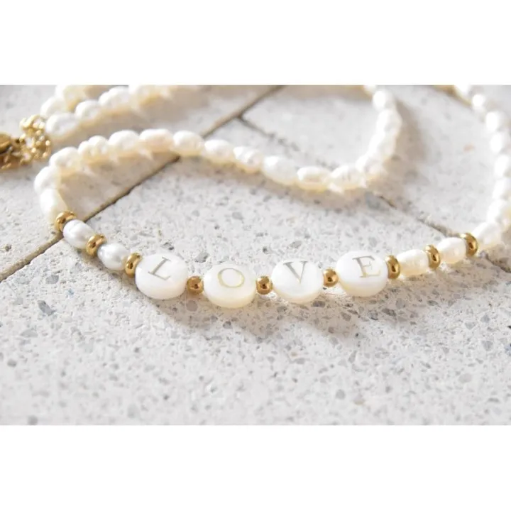 COLLIER PERLES NACRES LOVE ACIER INOXYDABLE GOLD PETIT PRIX